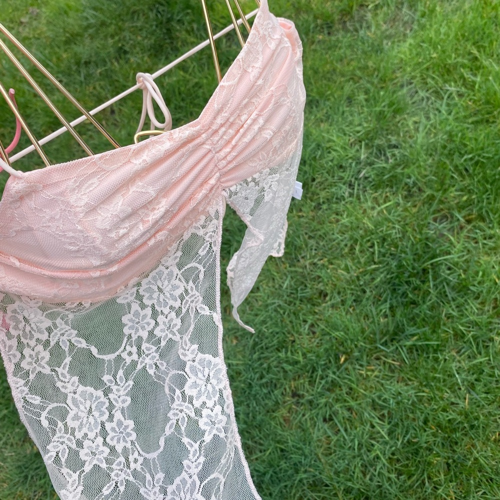 Claudia top open back laced from the back light pink